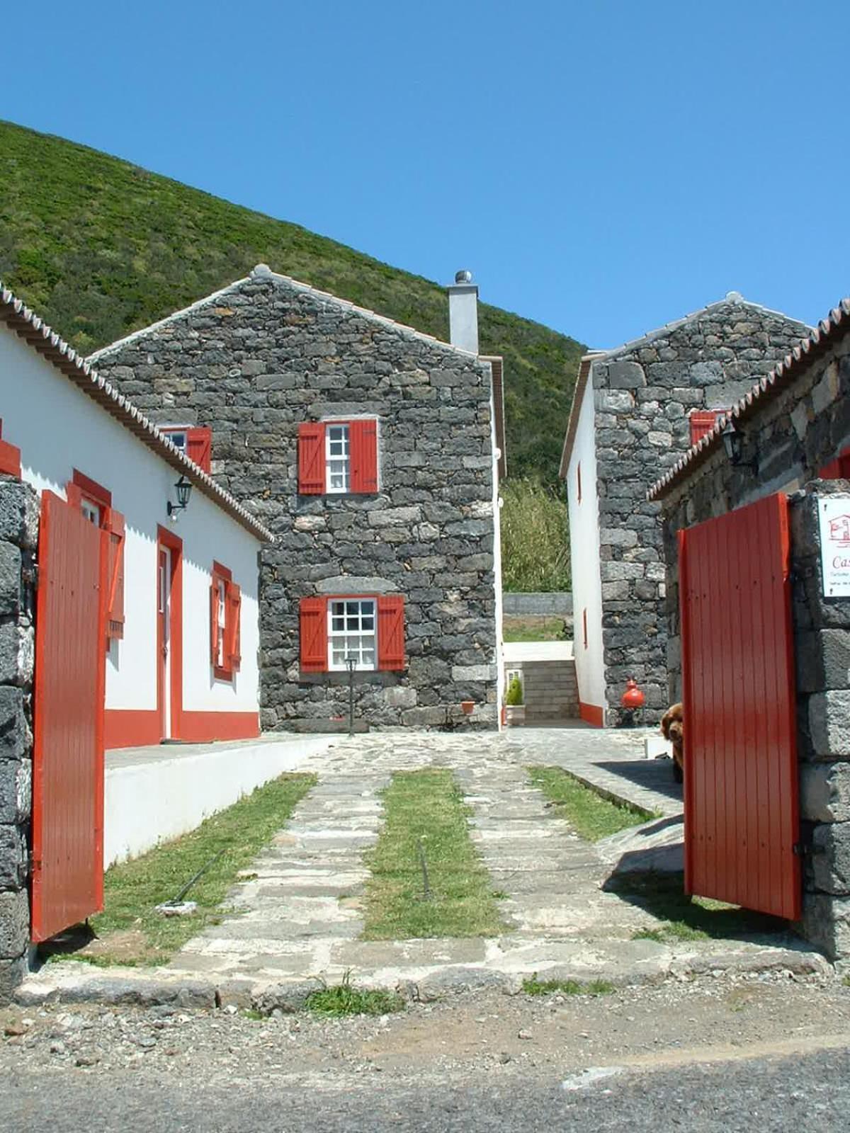 Casal Do Vulcao Guest House Capelo Exterior photo