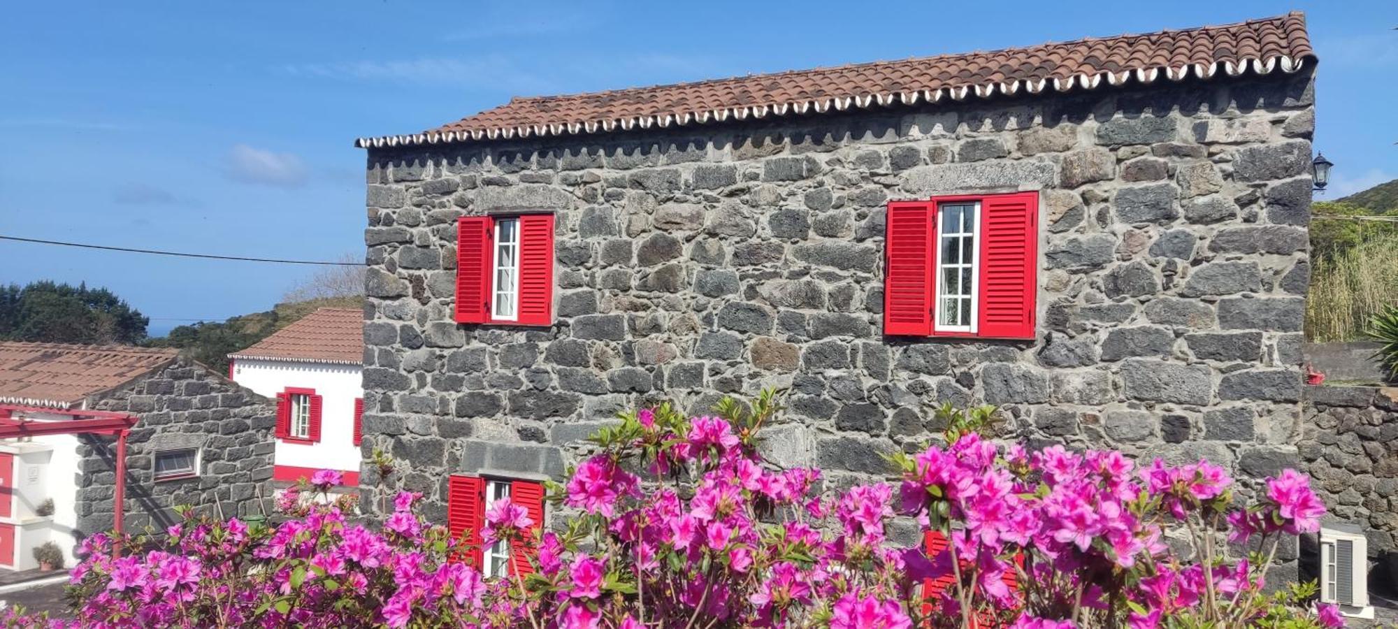 Casal Do Vulcao Guest House Capelo Exterior photo