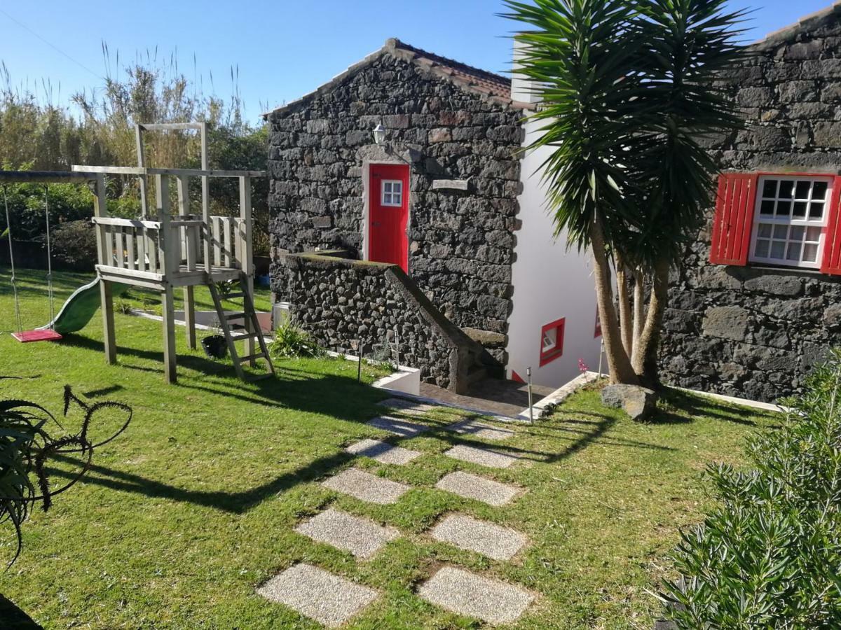 Casal Do Vulcao Guest House Capelo Exterior photo